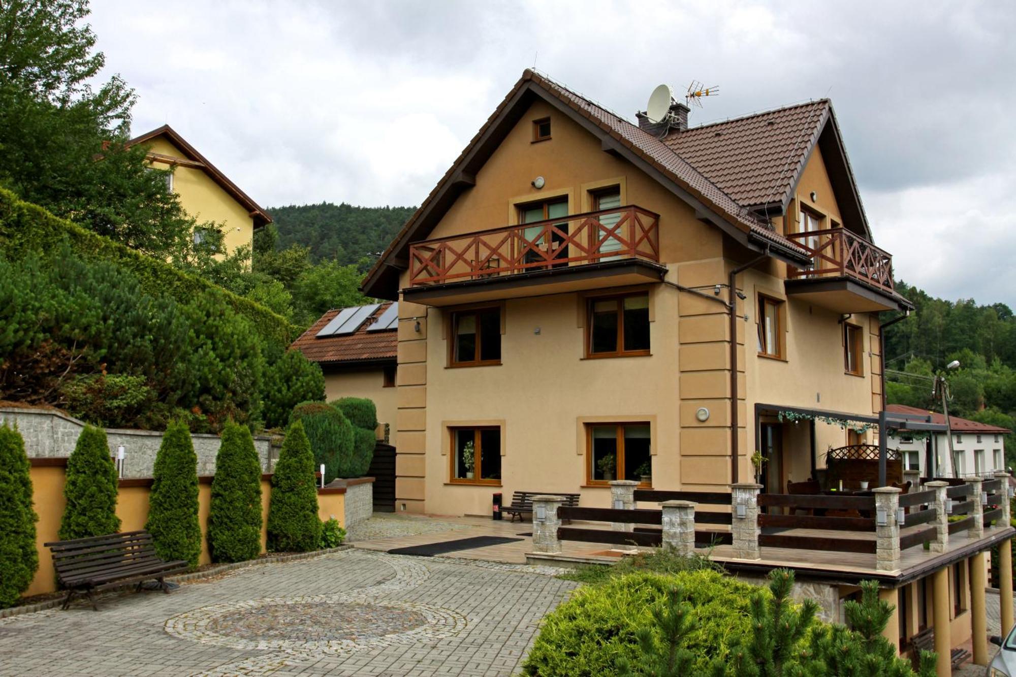 Hotel Dom W Gorach "Tresna" Exterior foto